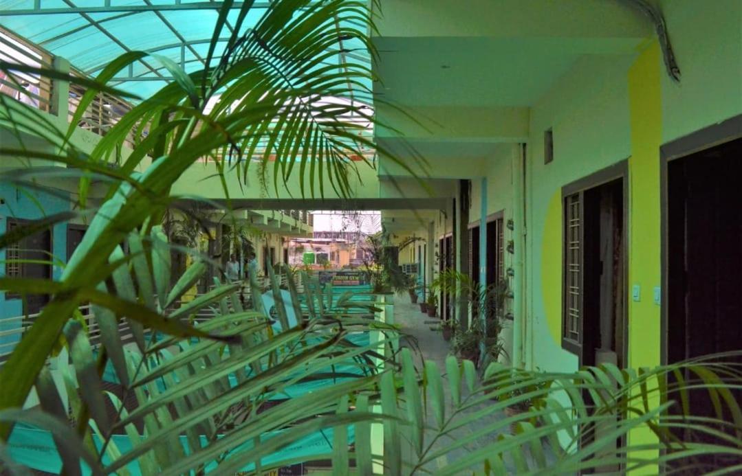 Hotel Atrium Inn Rishīkesh 外观 照片